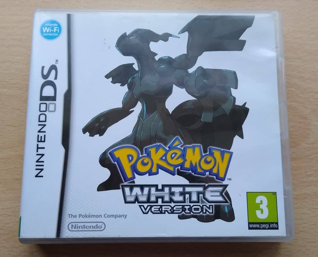 My Shiny Toy Robots: Game REVIEW: Pokemon Black & White (DS)